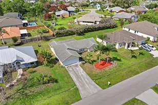 390 SE Cork Rd, Port Saint Lucie, FL 34984 - Photo 35
