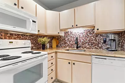 140 Cypress Club Drive #414, Pompano Beach, FL 33060 - Photo 7