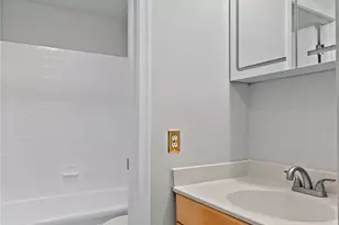 140 Cypress Club Dr, Pompano Beach, FL 33060 - Photo 13