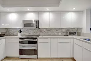141 SW 96th Terrace, Plantation, FL 33324 - Photo 1