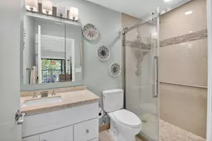 15453 Lakes of Delray Blvd, Delray Beach, FL 33484 - Photo 21