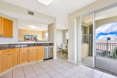 11021 Legacy Lane #303, Palm Beach Gardens, FL 33410 - Photo 5