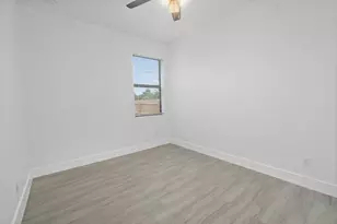 911 8th St, West Palm Beach, FL 33401 - Photo 11