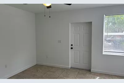661 NW 21st Terrace, Fort Lauderdale, FL 33311 - Photo 5