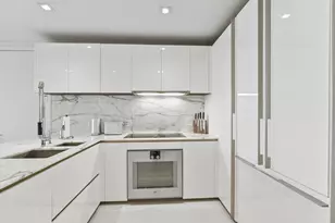 10203 Collins Ave, Bal Harbour, FL 33154 - Photo 11