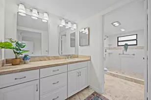 17138 Waterbend Dr, Jupiter, FL 33477 - Photo 27