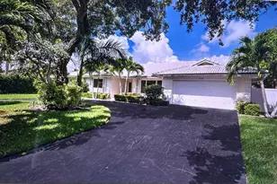 719 NE 26th Ave, Fort Lauderdale, FL 33304 - Photo 1