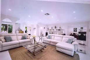 719 NE 26th Ave, Fort Lauderdale, FL 33304 - Photo 9