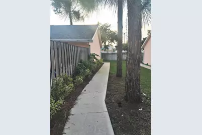 1157 Hyacinth Place, Wellington, FL 33414 - Photo 21