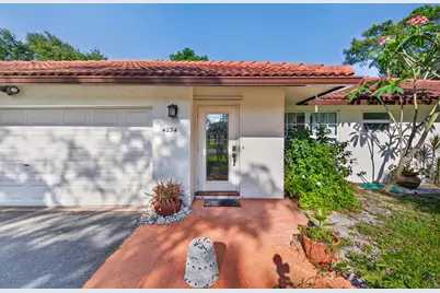 4234 NW 3rd Way, Boca Raton, FL 33431 - Photo 1