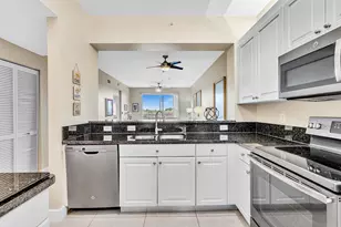 7735 Yardley Dr, Tamarac, FL 33321 - Photo 5