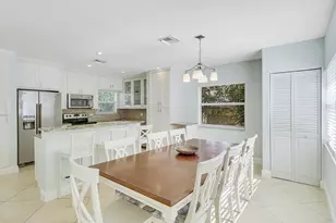 1310 Manor Dr, Singer Island, FL 33404 - Photo 7