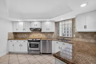 4280 Hazel Ave, Palm Beach Gardens, FL 33410 - Photo 7