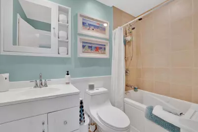 211 Valencia, Delray Beach, FL 33446 - Photo 13