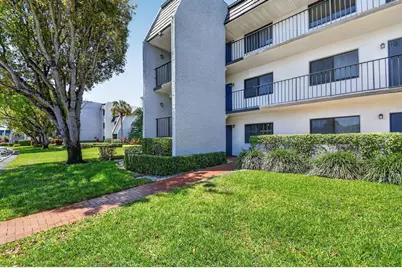4272 Deste Court #101, Lake Worth, FL 33467 - Photo 21