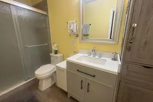 211 Country Ln, Boynton Beach, FL 33435 - Photo 21