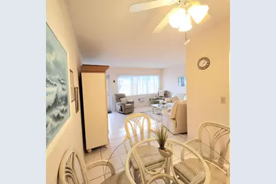 164 Sheffield G, West Palm Beach, FL 33417 - Photo 3