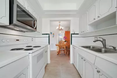 37 Yacht Club Drive #Unit 202, North Palm Beach, FL 33408 - Photo 11