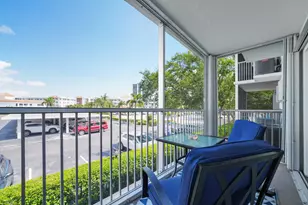 37 Yacht Club Dr, North Palm Beach, FL 33408 - Photo 17