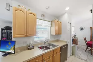 5105 Paleo Pines Cir, Fort Pierce, FL 34951 - Photo 17