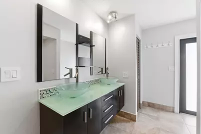 2326 NW 120th Way, Coral Springs, FL 33065 - Photo 11