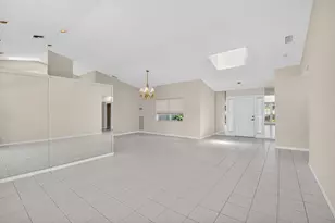 6180 Golf Villas Dr, Boynton Beach, FL 33437 - Photo 9