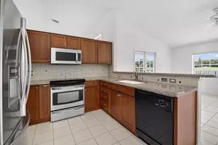 6180 Golf Villas Dr, Boynton Beach, FL 33437 - Photo 15