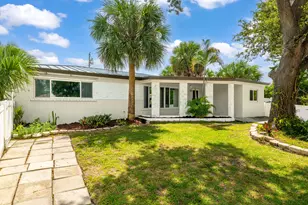 2298 NE 4th Ave, Boca Raton, FL 33431 - Photo 5