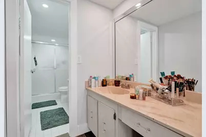 600 Three Islands Boulevard #615, Hallandale Beach, FL 33009 - Photo 21