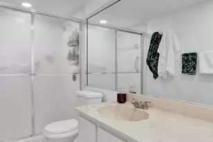 600 Three Islands Boulevard, Hallandale Beach, FL 33009 - Photo 25
