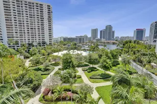 600 Three Islands Boulevard, Hallandale Beach, FL 33009 - Photo 15