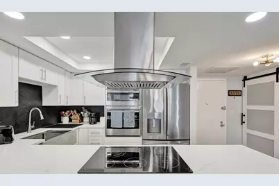 600 Three Islands Boulevard #615, Hallandale Beach, FL 33009 - Photo 9
