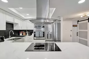 600 Three Islands Blvd, Hallandale Beach, FL 33009 - Photo 9