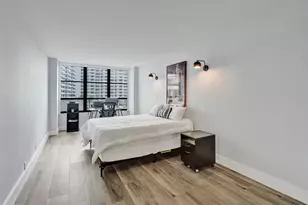 600 Three Islands Blvd, Hallandale Beach, FL 33009 - Photo 25