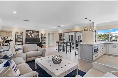 2031 NE 62nd Court, Fort Lauderdale, FL 33308 - Photo 9