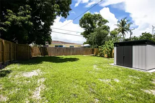 1135 NW 6th Ave, Fort Lauderdale, FL 33311 - Photo 9