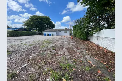840 NW 33 Street, Oakland Park, FL 33309 - Photo 19