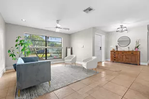 10264 Crosswind Rd, Boca Raton, FL 33498 - Photo 5