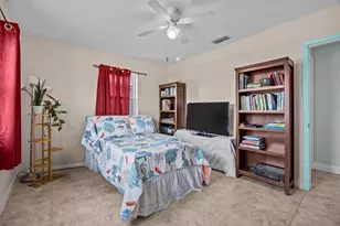 2872 SE Wiltshire Terrace, Port Saint Lucie, FL 34952 - Photo 21