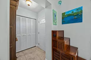 2872 SE Wiltshire Terrace, Port Saint Lucie, FL 34952 - Photo 5