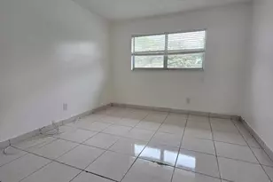 1201 SW 52nd Ave, North Lauderdale, FL 33068 - Photo 7