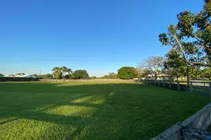 5110 S Shore Blvd, Wellington, FL 33449 - Photo 17