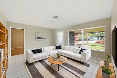 1772 NW 38th Street, Oakland Park, FL 33309 - Photo 3