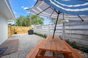 1718 Ridge Rd, North Palm Beach, FL 33408 - Photo 13