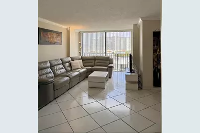 17021 N Bay Road #912, Sunny Isles Beach, FL 33160 - Photo 3