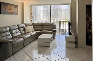 17021 N Bay Rd, Sunny Isles Beach, FL 33160 - Photo 3
