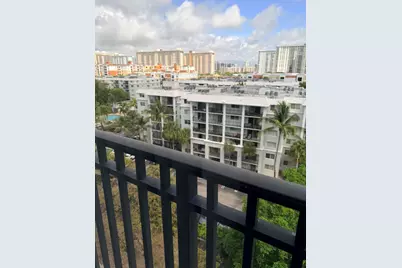 17021 N Bay Road #912, Sunny Isles Beach, FL 33160 - Photo 5