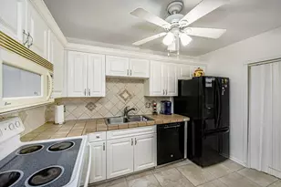 4740 Suburban Pines Dr, Greenacres, FL 33463 - Photo 25