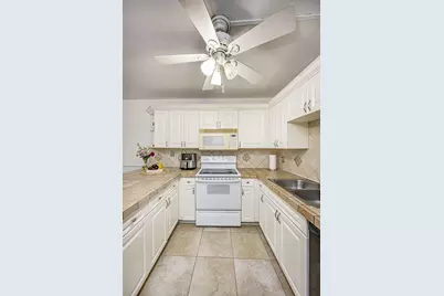 4740 Suburban Pines Drive, Greenacres, FL 33463 - Photo 27