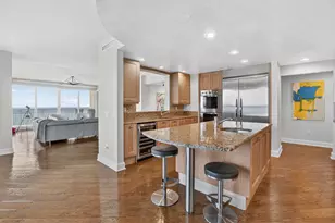 3800 N Ocean Dr, Singer Island, FL 33404 - Photo 7